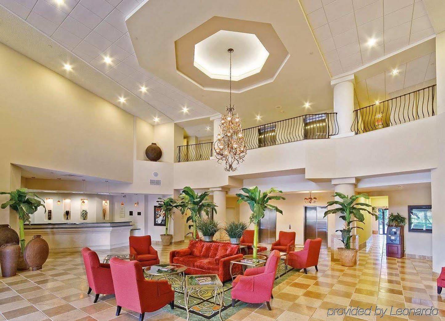 Doubletree By Hilton Hotel West Palm Beach Airport Exterior photo
